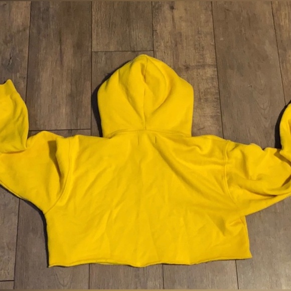 TNA Sweater - Picture 2 of 2